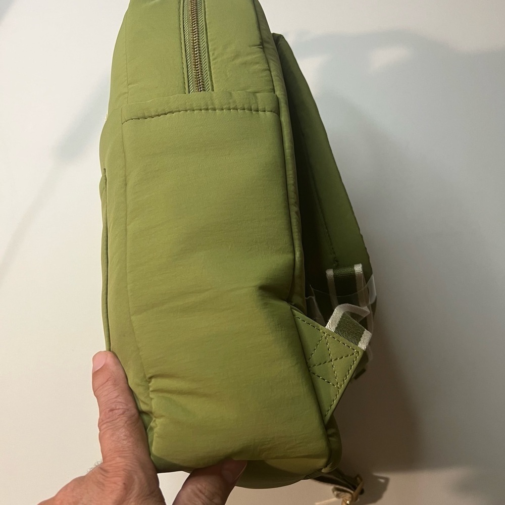 NWT Universal Thread Olive Green Backpack🔥🔥 - Picture 3 of 8